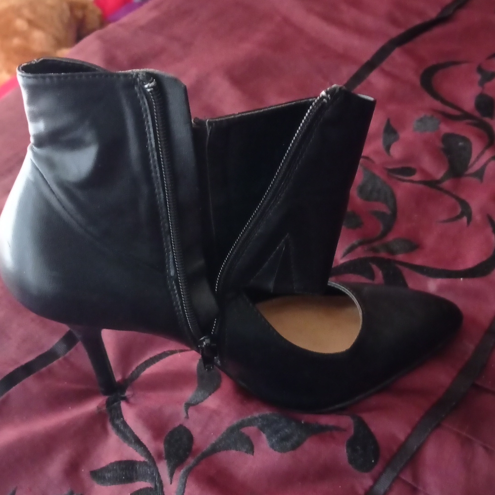 Bootshoes